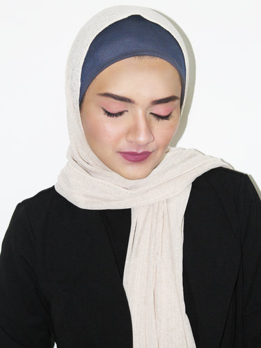 Shop affordable good quality hijab underscarves online in Dubai on the desimod Hijabs